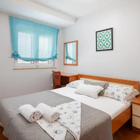 Lejlighed Brkic With Private Parking