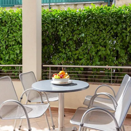 Brkic With Private Parking * Makarska