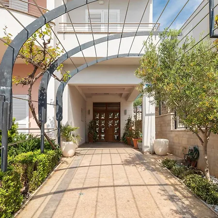 Lejlighed Brkic With Private Parking