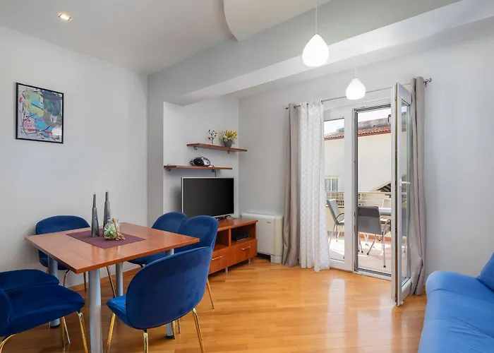 Brkic With Private Parking דירה