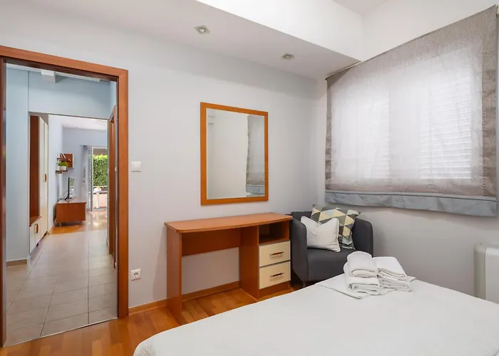 Brkic With Private Parking דירה מאקרסקה